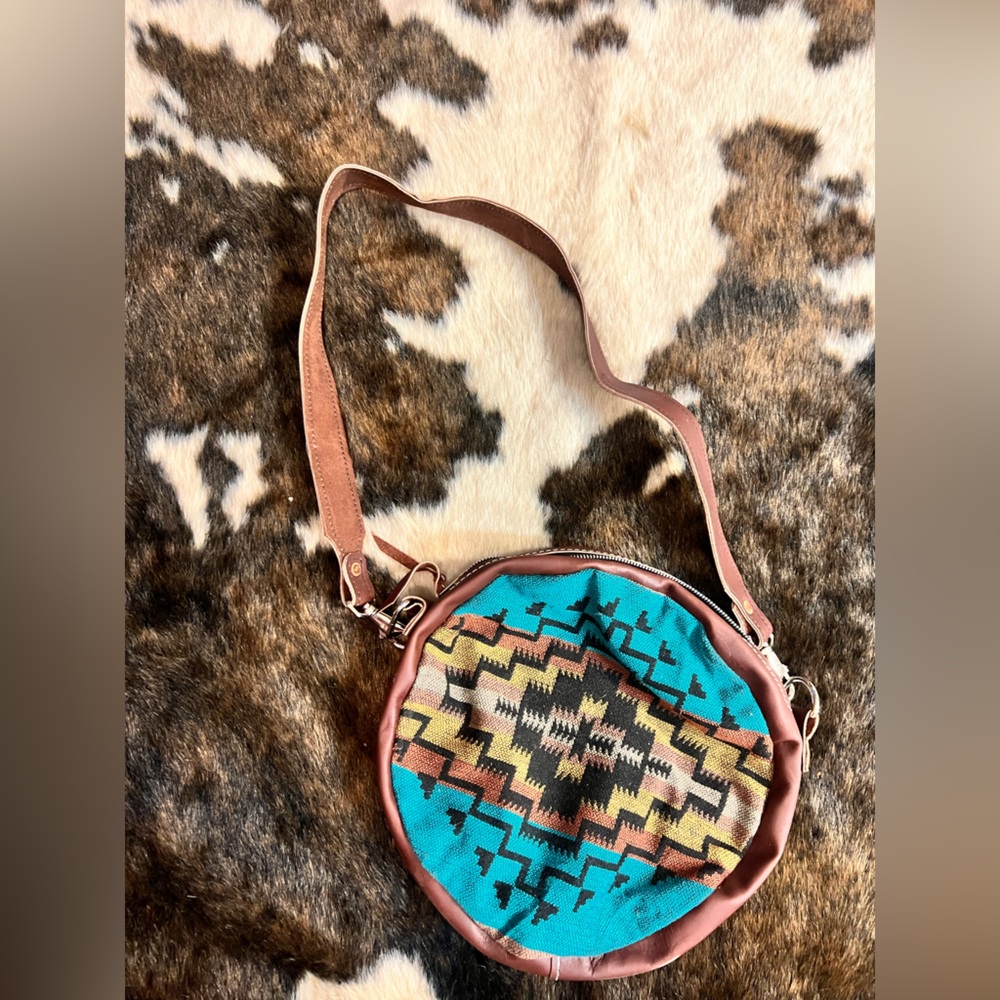 Aztec Pattern Round Crossbody Bag - Multicolor - image 1